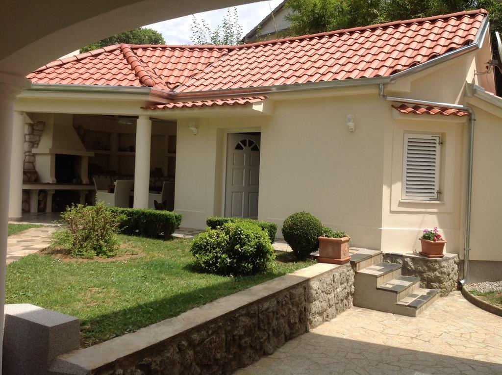 Apartments Villa Majda Matulji Exterior foto